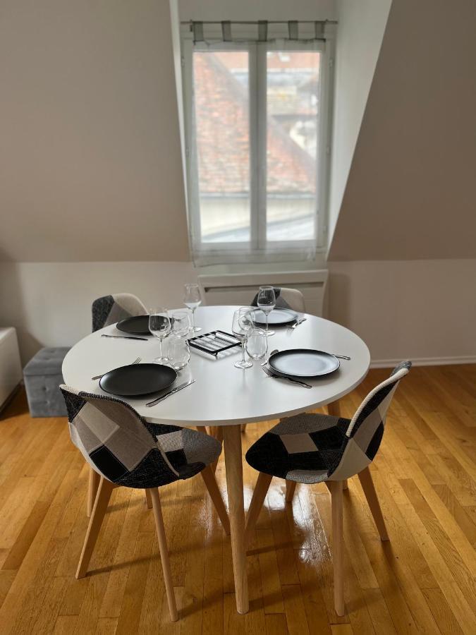 Coeur De Bouchon Apartment Troyes Ngoại thất bức ảnh